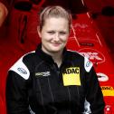 Denise Weschenfelder – die alte und neue Meisterin im ADAC Motorboot Cup